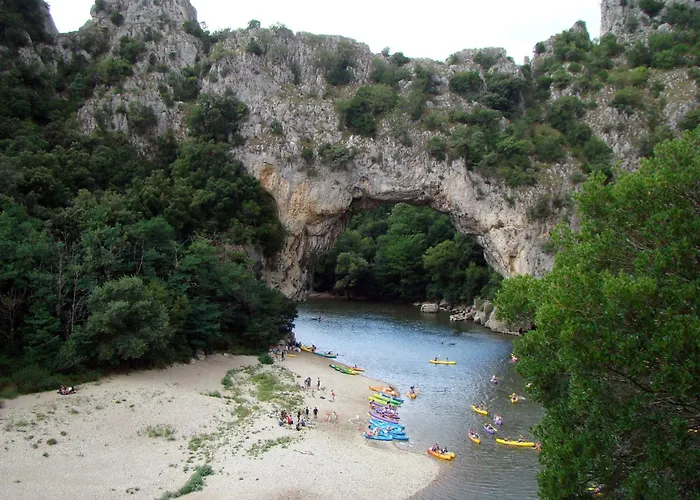 Maison Super Calme Et Confortable - Idealement Situee - Clim - Vue Montagnes - Piscine Partagee - Parking Gratuit - Lou Tranquillou